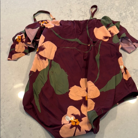 Evri Floral One Piece Swimsuit, removable straps size 2X - Picture 6 of 8